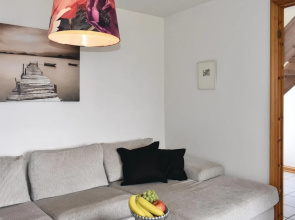 Nice Home in Borrby With 3 Bedrooms and Wifi