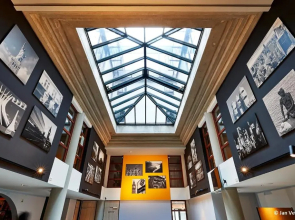 Sleep Well Youth Hostel