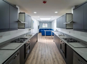 Lovely Homely Studio Available