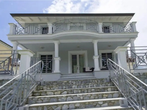 Villa Raffaela