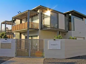 Sunset-loft Guest House