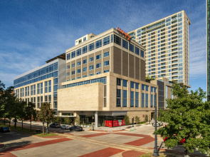 Canopy by Hilton Dallas Uptown