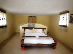 Mara Topi Safari Lodge