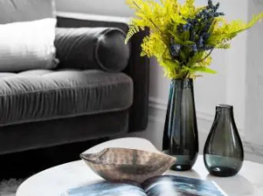 Cosy nook in inner-city Victorian mansion