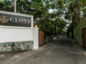 Clove Transit Hotel by OYO Rooms