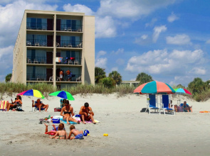 The Oceanfront Viking Motel