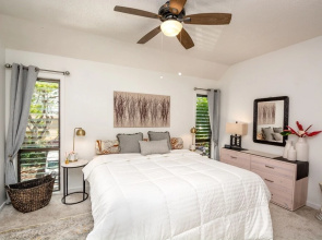 Lae Nani 434 1 Bedroom Condo by RedAwning