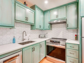 Stylish Tucson Townhome < 1 Mi to Arizona Stadium!
