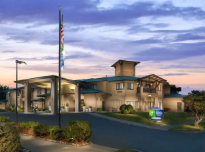 Holiday Inn Express Hotel & Suites Arcata/Eureka-Airport Area
