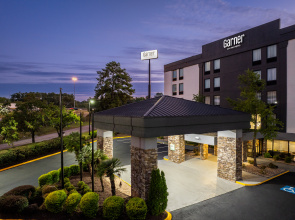 Garner Hotel August West by IHG