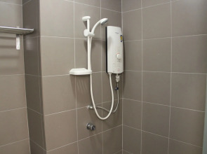 Summer Suites Residences by Subhome