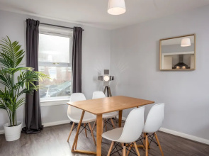 Ayr Retreat - Donnini Apartments
