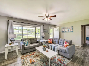 3 Mi to Burnside Marina: Lake Cumberland Getaway