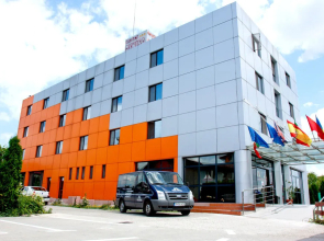 Hotel Denisa Otopeni