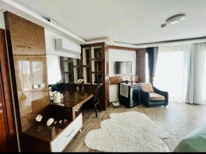 Ellawilla Suit House