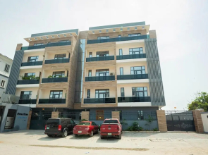 Impeccable 2-bed Apartment in Lekki With Snooker