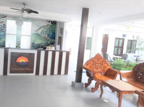 Deparis Beach Resort