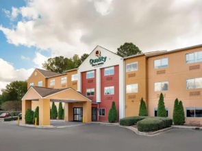 Quality Inn & Suites Birmingham