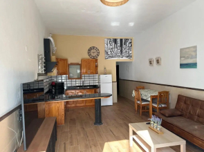 Salinetas Blue Surf House