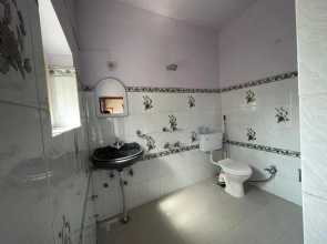 Saiman Guest House