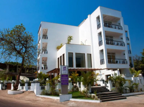 Living Room by Seasons Hotels