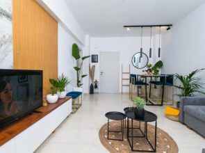 AvantGarde#Beach 2'Downtown