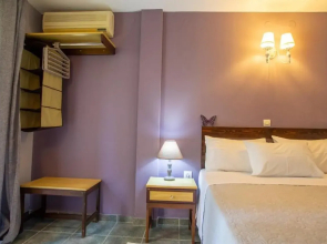 Tellis Holiday Rooms