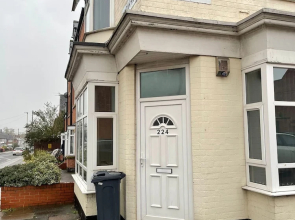 1 Bedroom Flat - Milligan Road