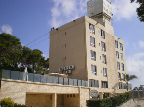 Hotel Marom
