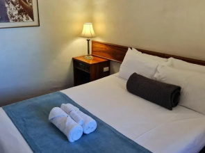 Seaton Arms Motor Inn