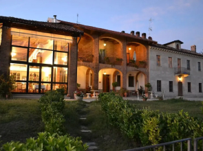 Tenuta Monvillone Country House & Restaurant