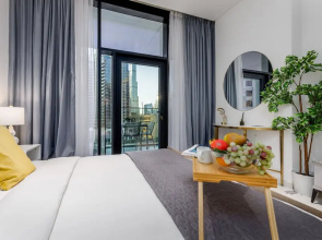 Maison Privee - Premium Studio w/ Burj Khalifa View