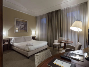 Unahotels Cusani Milano