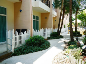 Курортный отель The Beach Heights Resort