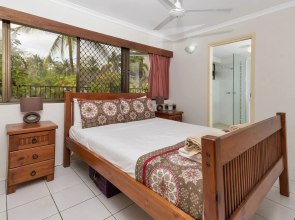 Sirenia Palms Yorkeys Knob