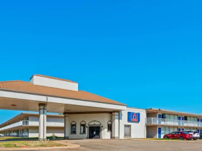 Motel 6 Hammond, LA – I 12 – I 55