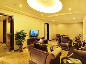 Haikou Baofa Shengyi Hotel
