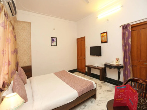 OYO 3540 Hotel Forever Rooms