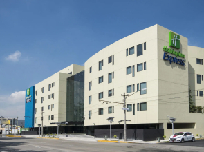 Holiday Inn Express Mexico Aeropuerto by IHG