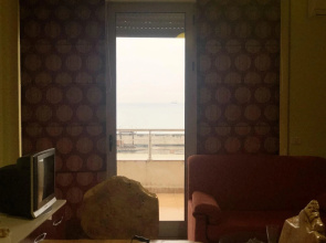 Apartment With one Bedroom in Durrës, With Wonderful sea View and Furnished Terrace - Near the Beach