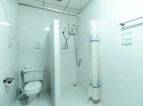 Thipurai Annex Hotel