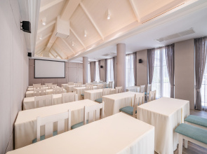 Manhattan Pattaya Hotel