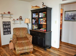 Billy's Lakeview 3 Bedroom Home