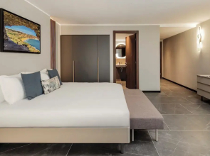 Isabella Suites