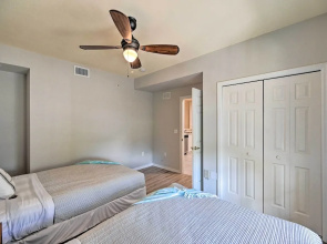 Quiet Lely Resort Condo w/ Pool - 2 Mi to Golf!