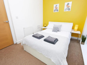 Royal Derby Hospital House (2.5 bath)