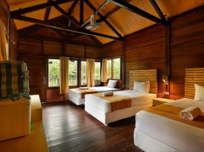 Plengkung Lodge G-land