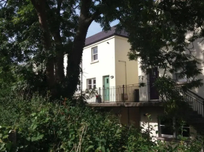 4 Bleach Green Apartments