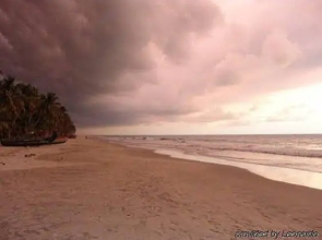 Emarald Island Floating Resort, Alleppey