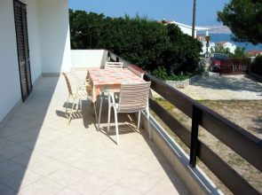 Spacious Apartment With sea View, Near the Beach